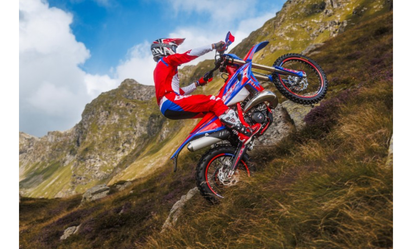 RR RACE 2T 300 MY26