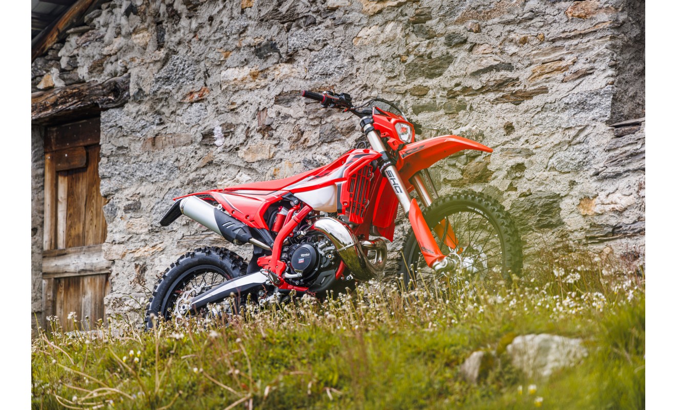 RR X-PRO 2T 250 MY26