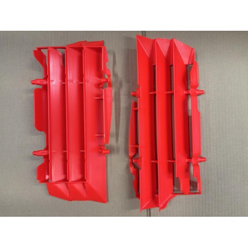 RADIATOR LOUVER PAIR RED RR