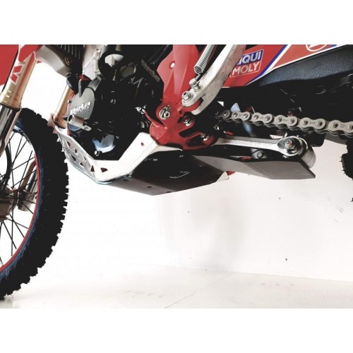 RR20/21 4T SKID PLATE WITH PLASTIC BOTTOM